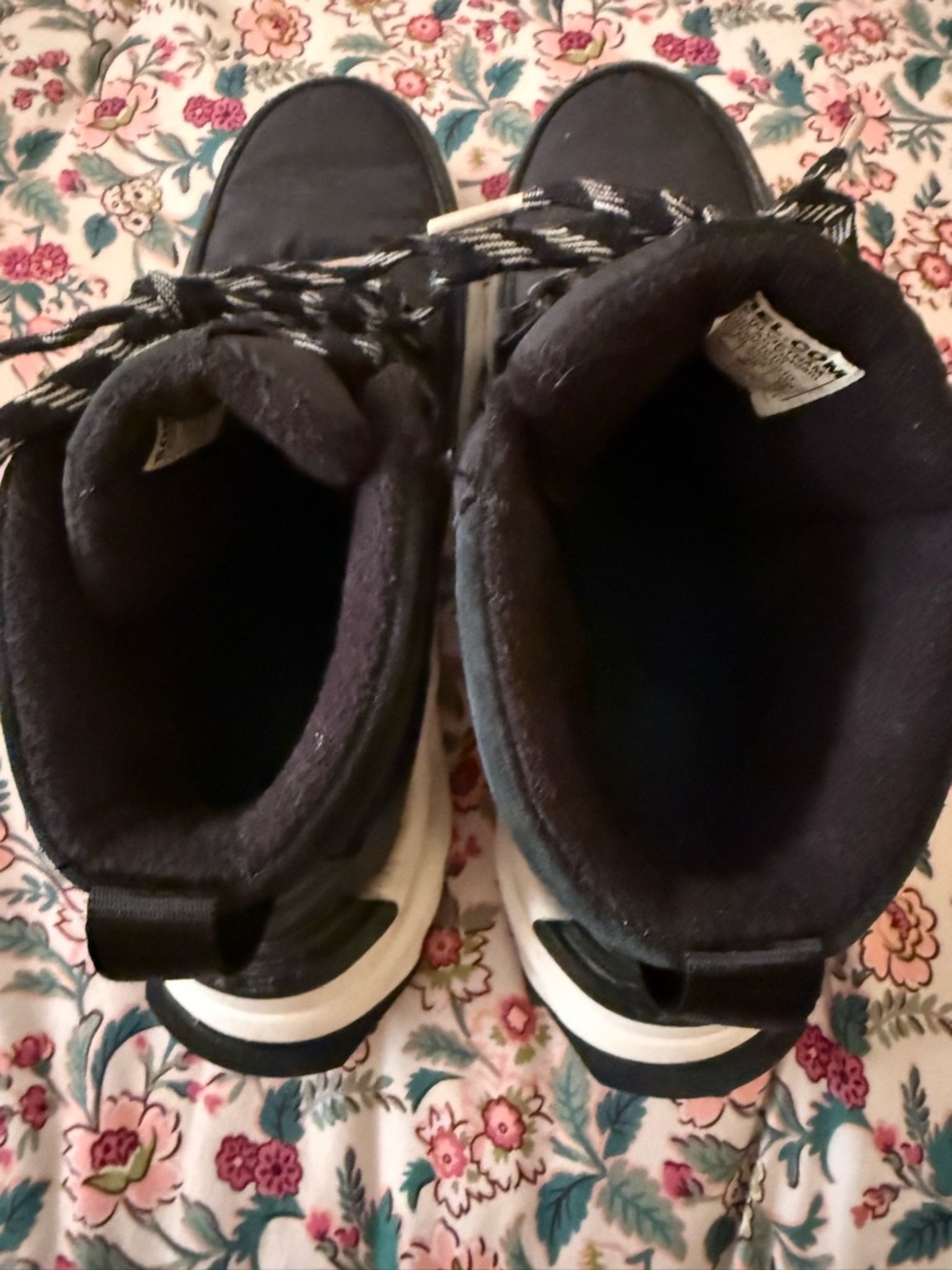 SOREL® Women's 9 KINETIC™ RNEGD SPORT Insulated Waterproof Boot in Black Size 9 - Picture 6 of 9